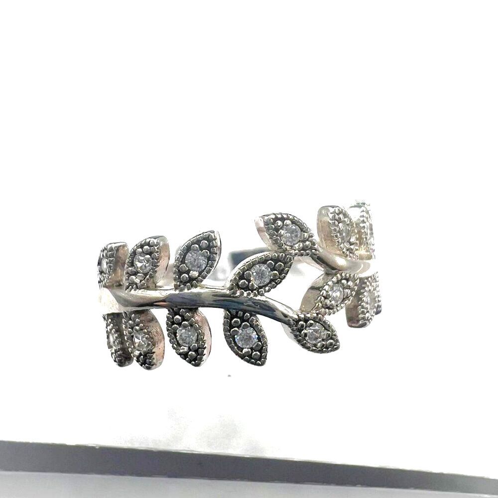 Giani Bernini Cubic Zirconia Ring in Sterling Silver - Size 8 - NWT